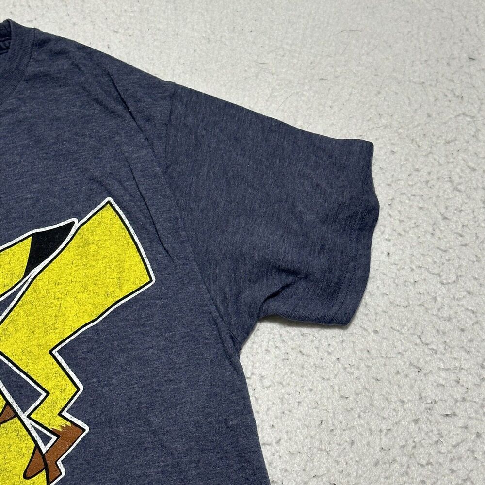 Pokemon Men's Medium Pikachu Short Sleeve Navy Blue Crewneck Graphic T Shirt - Picture 6 of 14